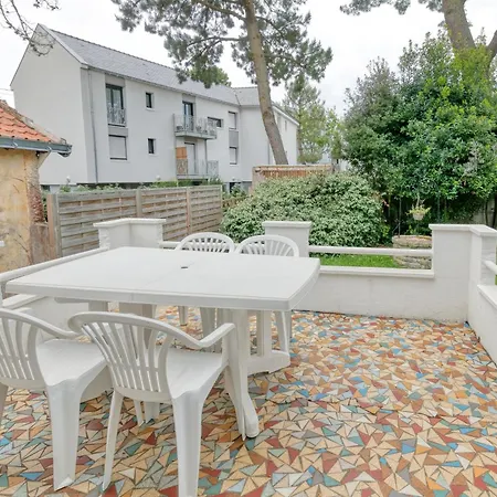 Sandrine Au Calme Jardin * La Baule